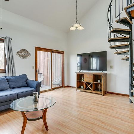 Vernon Township Condo With Balcony Near Ski Lifts! Buitenkant foto