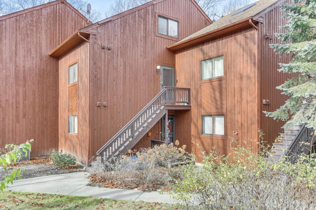 Vernon Township Condo With Balcony Near Ski Lifts! Buitenkant foto