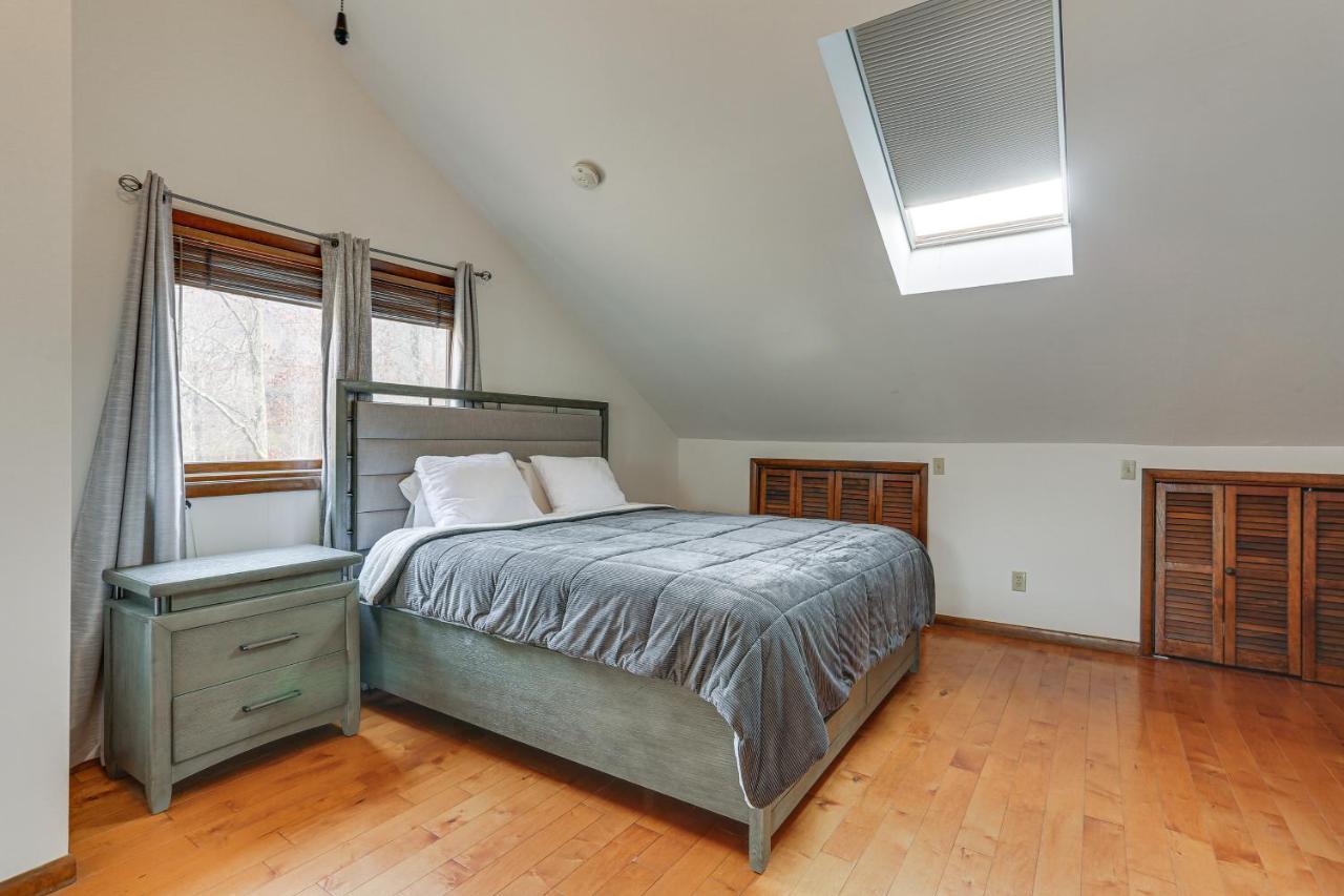 Vernon Township Condo With Balcony Near Ski Lifts! Buitenkant foto