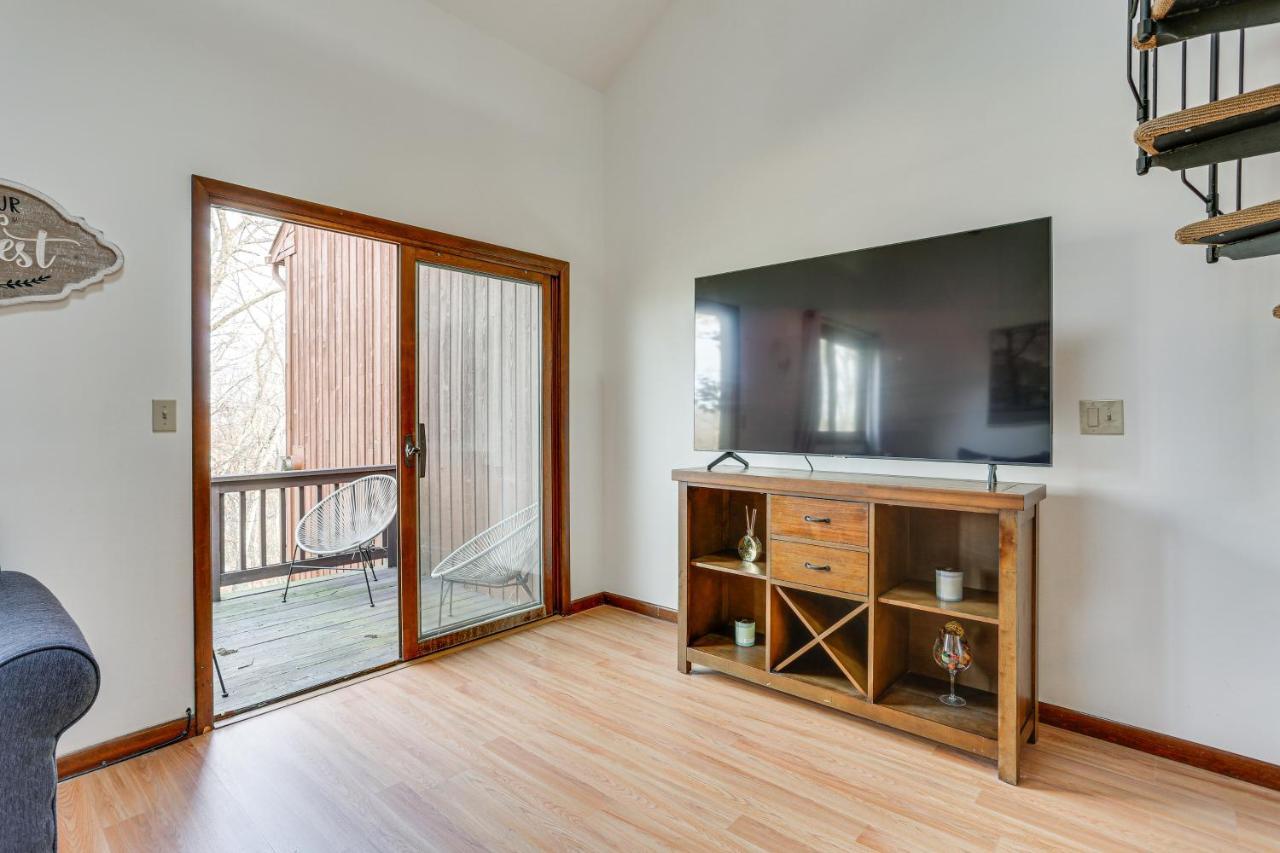 Vernon Township Condo With Balcony Near Ski Lifts! Buitenkant foto